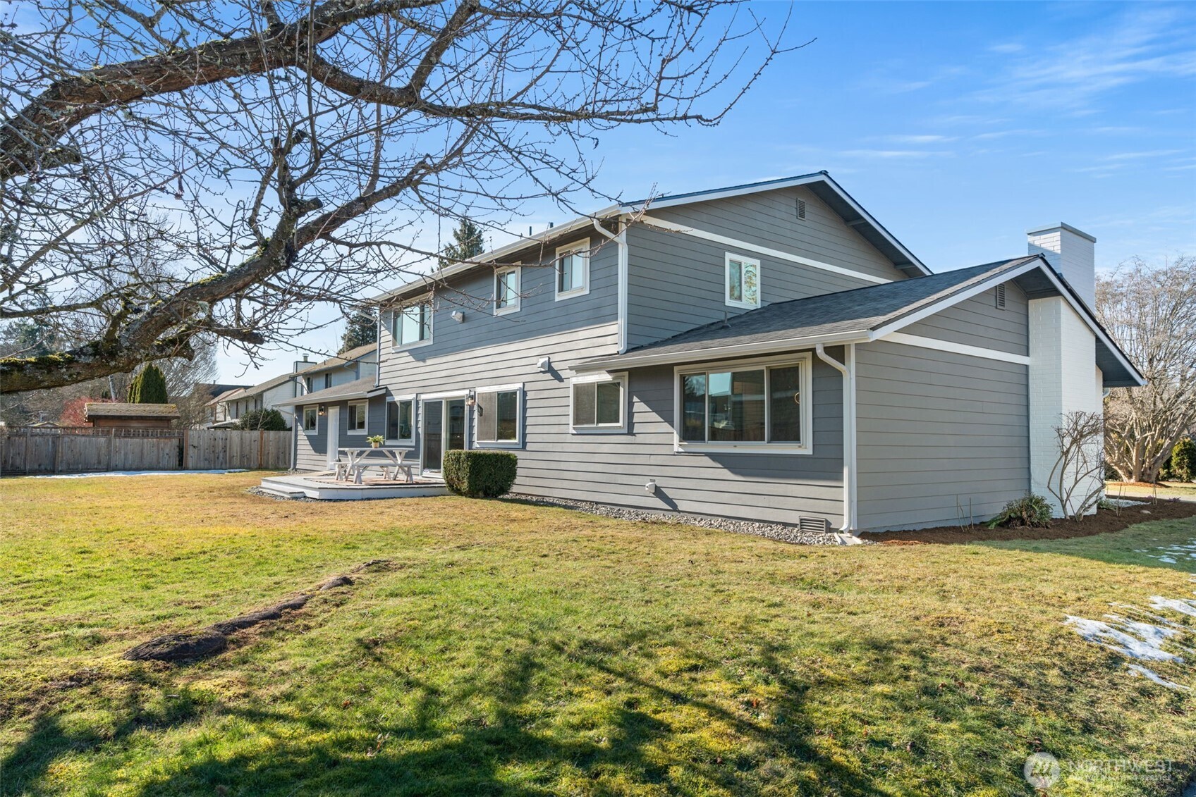 19010 102nd Avenue Property Photo 5