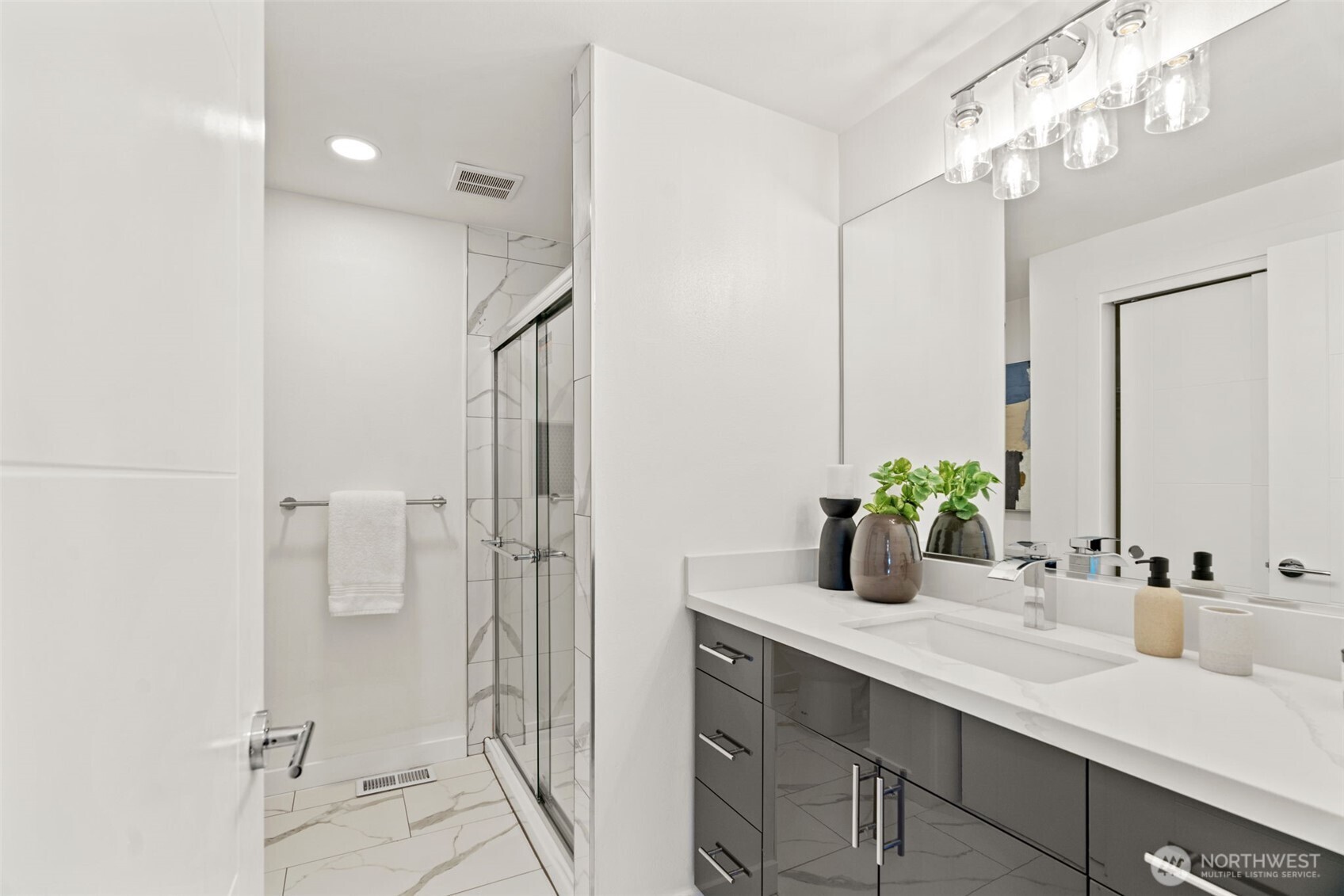 19010 102nd Avenue Property Photo 20