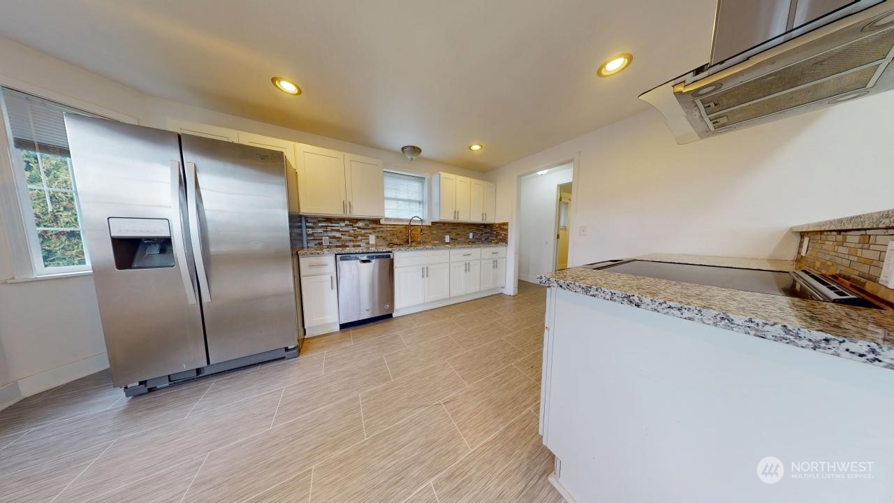 6401 Tacoma Avenue Property Photo 6