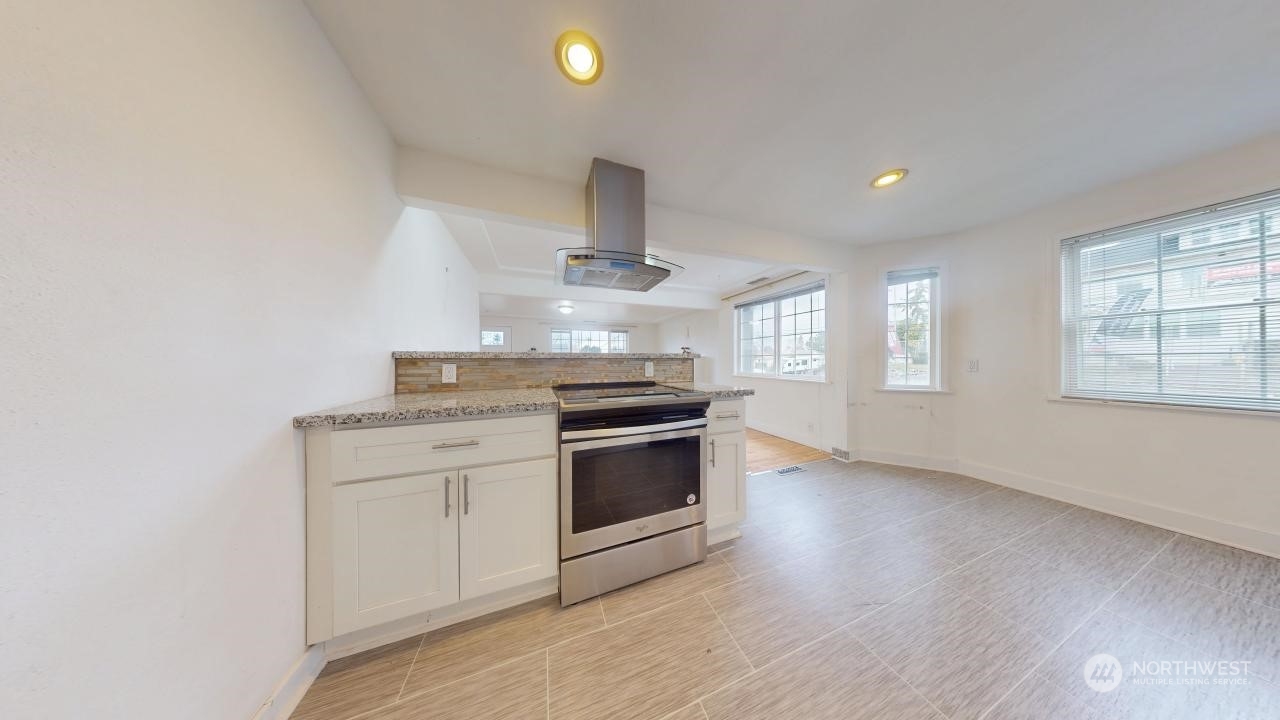 6401 Tacoma Avenue Property Photo 9