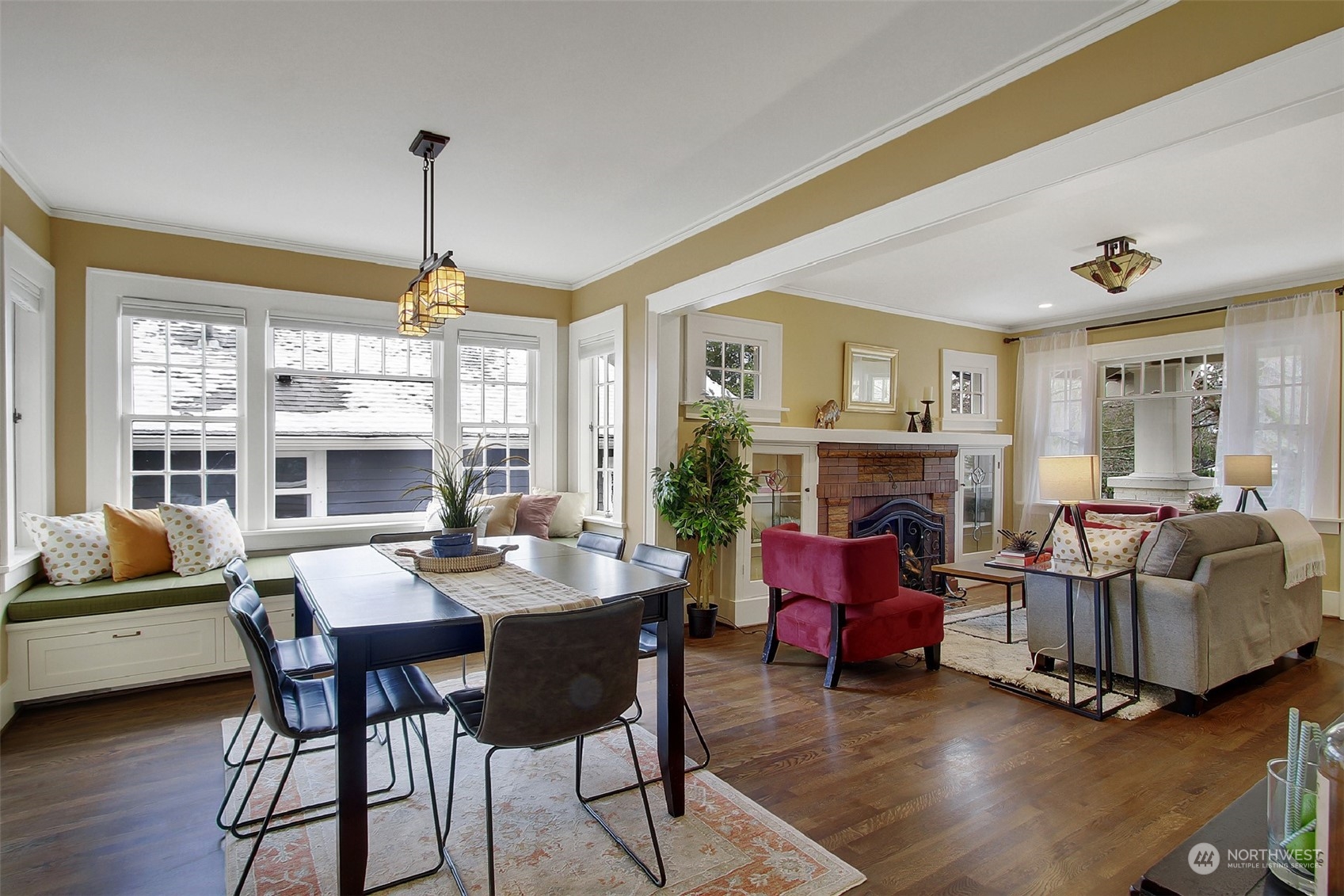 3906 Burke Avenue Property Photo 11