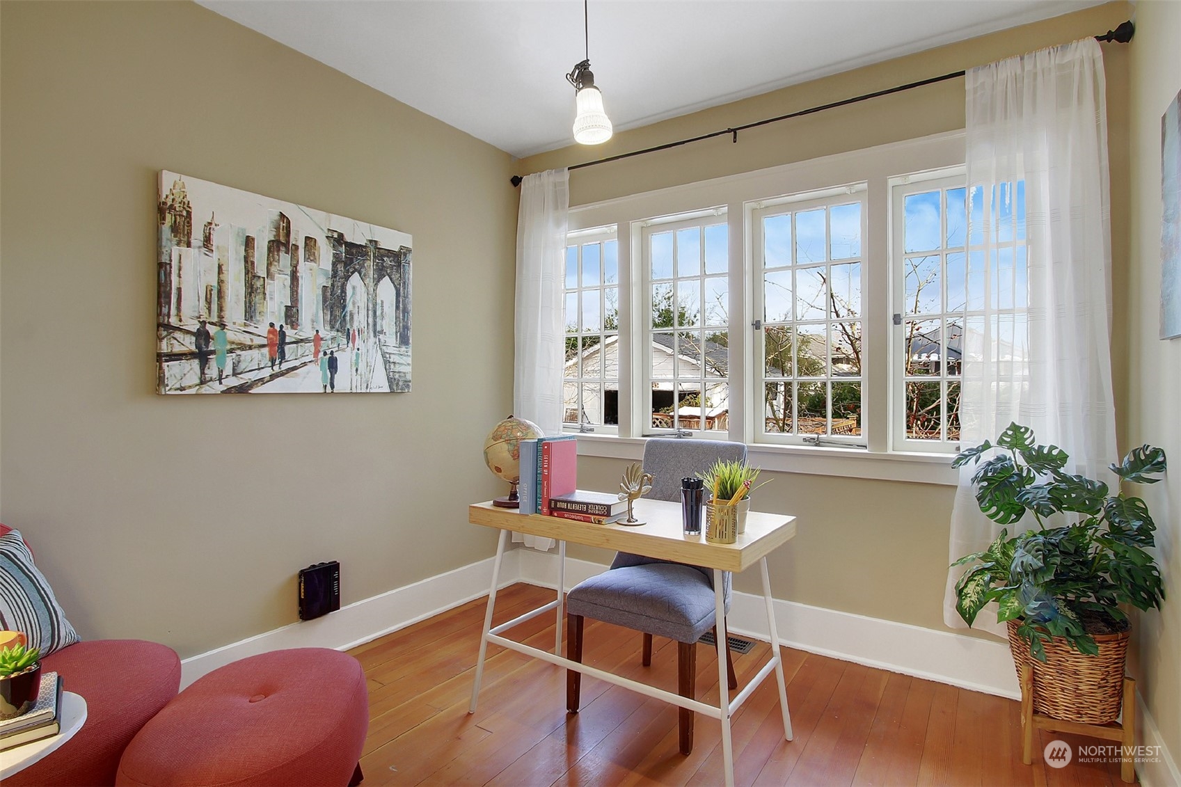 3906 Burke Avenue Property Photo 23
