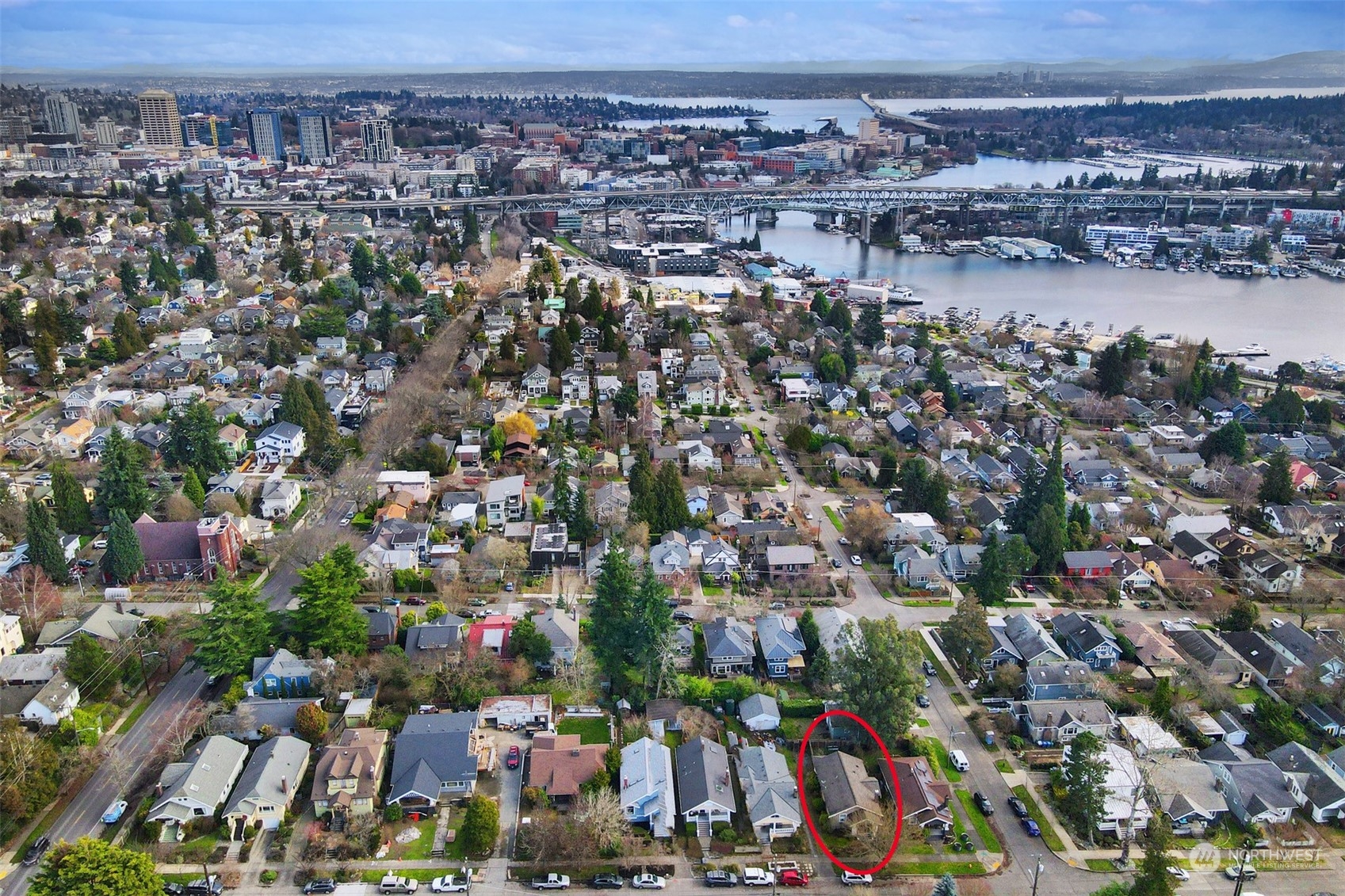 3906 Burke Avenue Property Photo 40