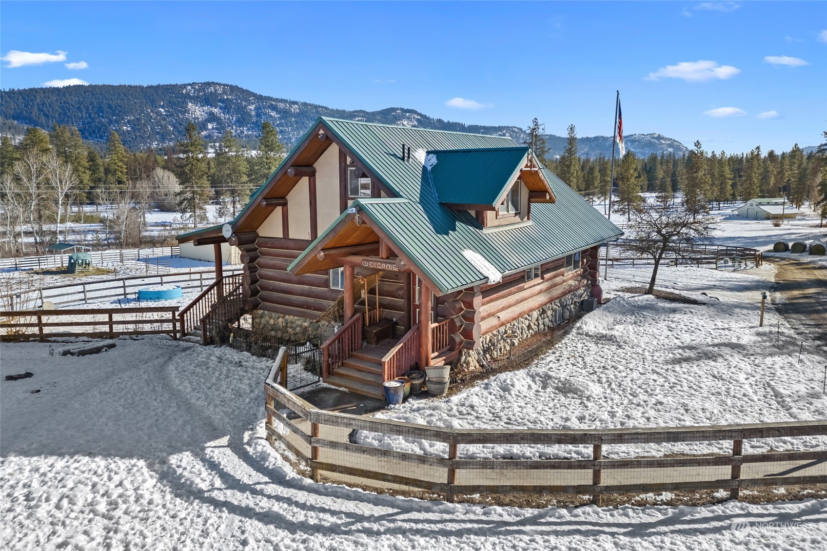 1427 N Chapin Road Property Photo