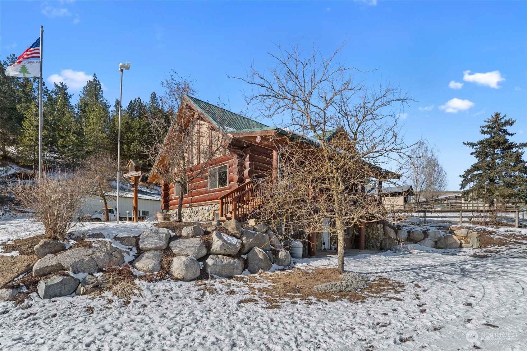 1427 N Chapin Road Property Photo 23