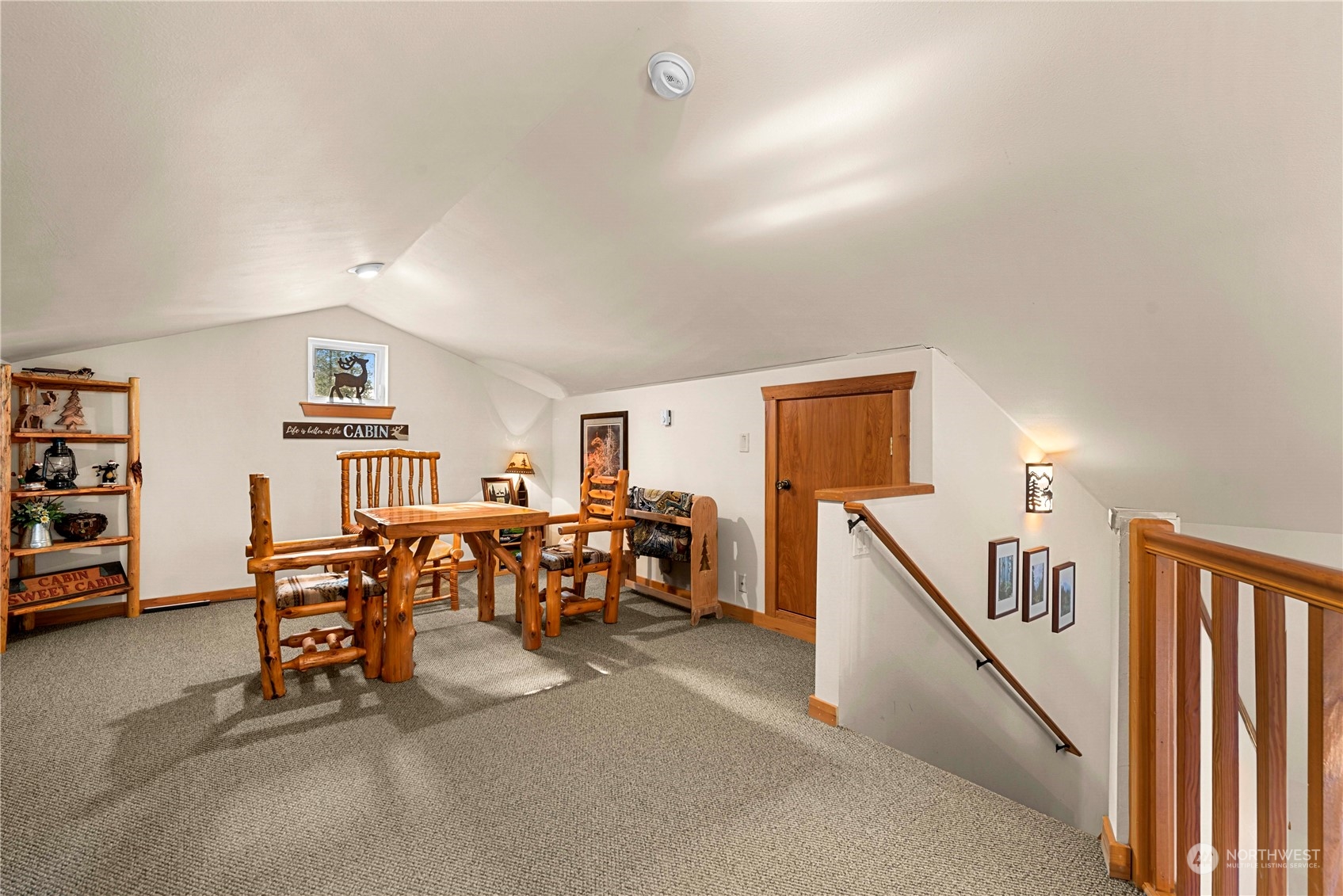 25813 Bridle Lane Property Photo 10