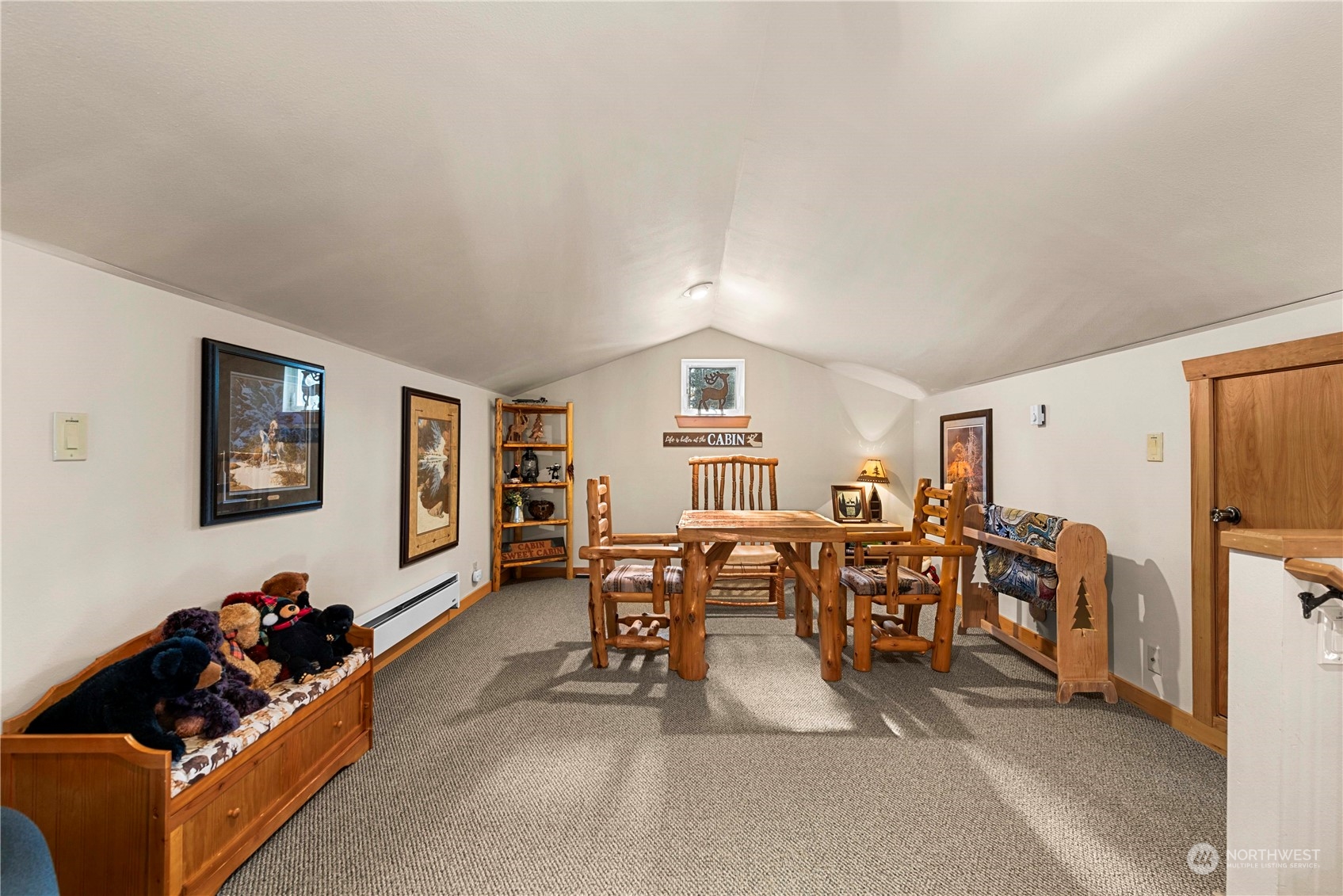 25813 Bridle Lane Property Photo 11