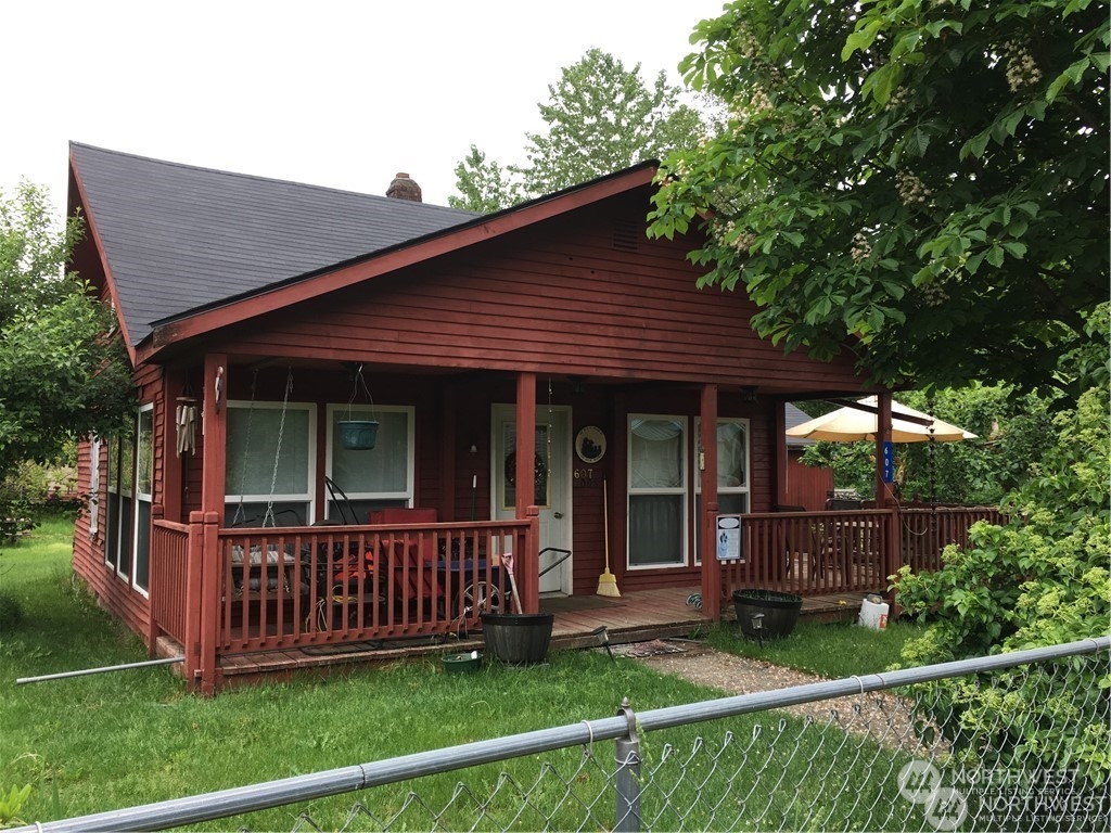 607 Clear Creek Road Property Photo