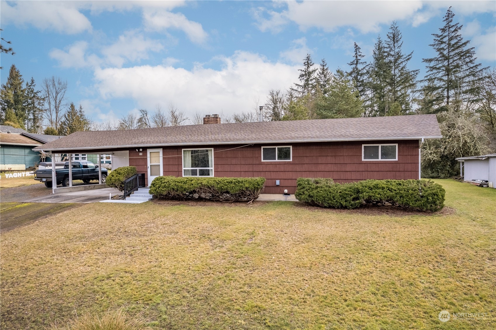 142 S Vista Way Property Photo 1