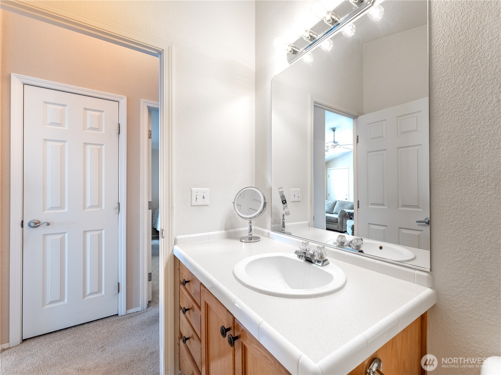 515 Country Lane Property Photo 27