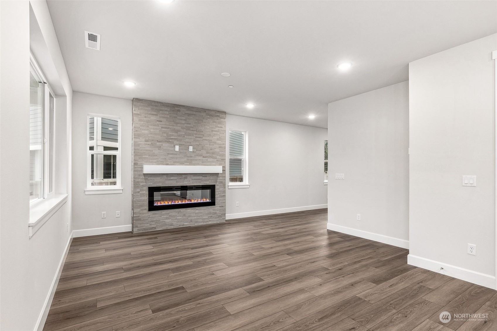 8765 75th Place 6 Property Photo 11