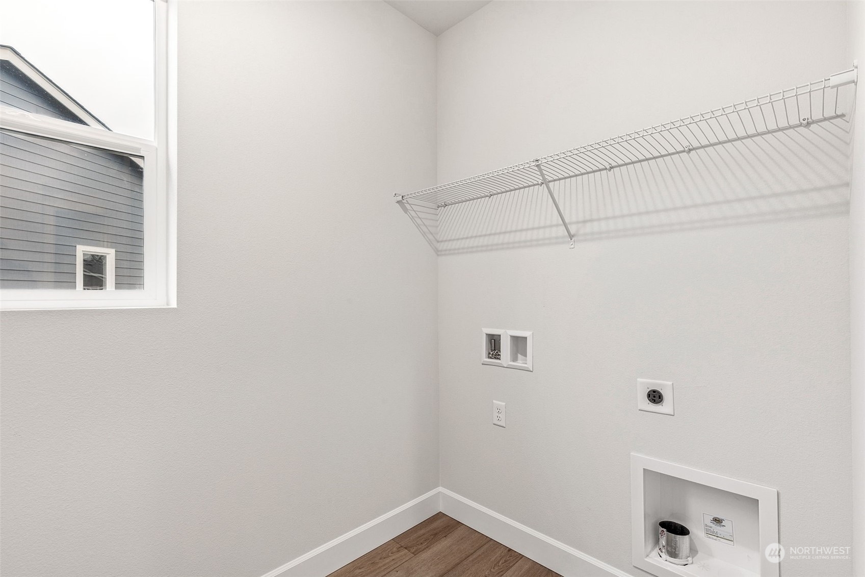 8765 75th Place 6 Property Photo 32