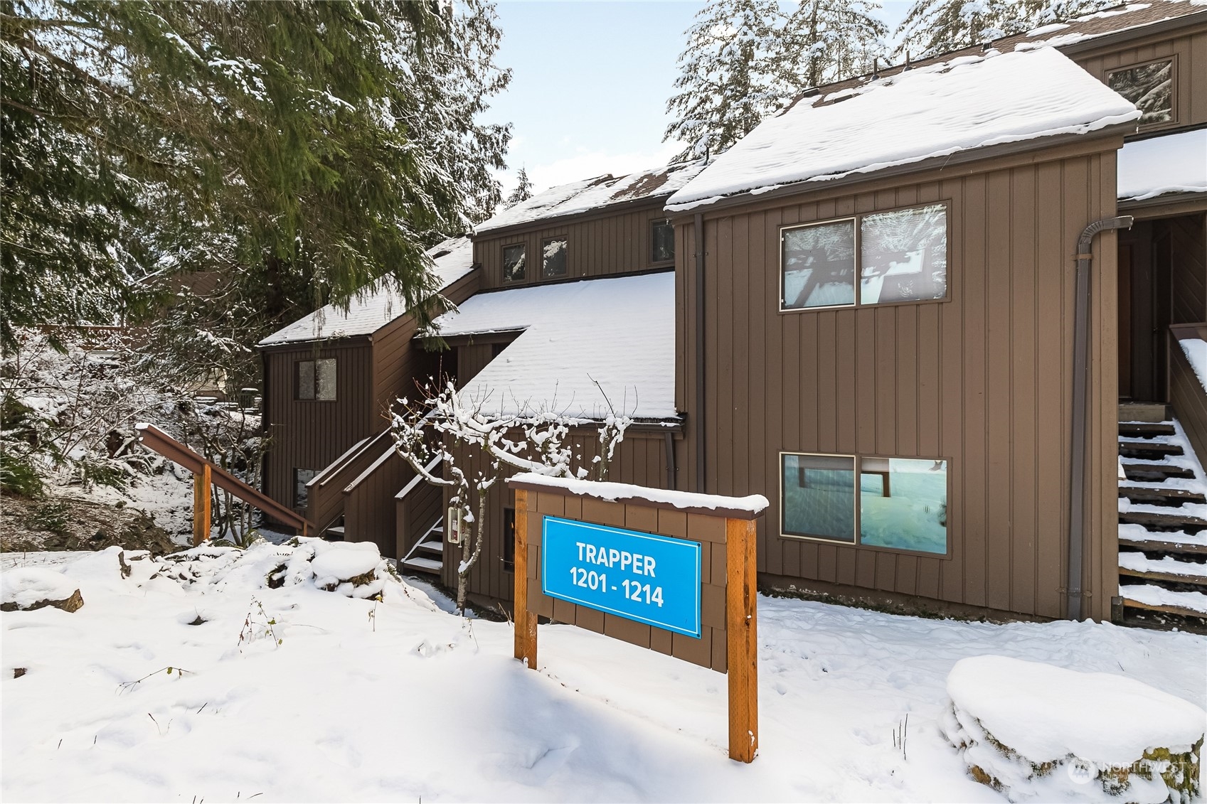 10500 Mt Baker Highway 1203 Property Photo 2