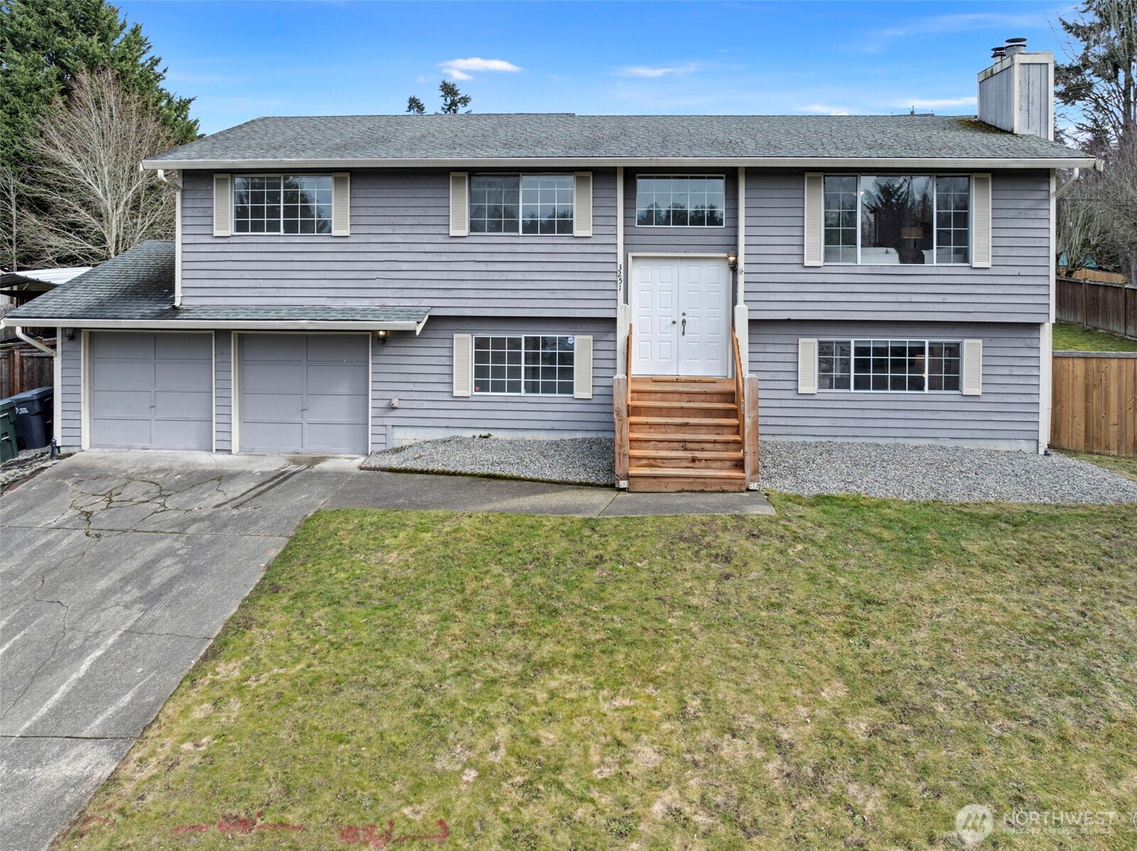 3251 30th Street Property Photo