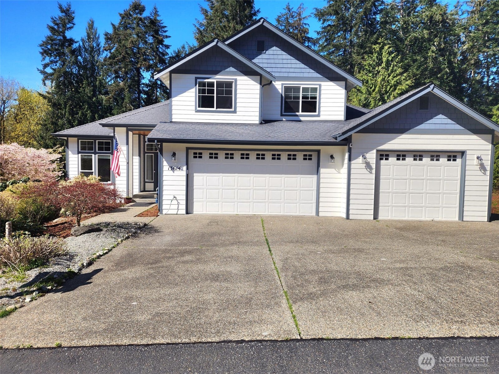 13614 53rd Avenue Property Photo 1