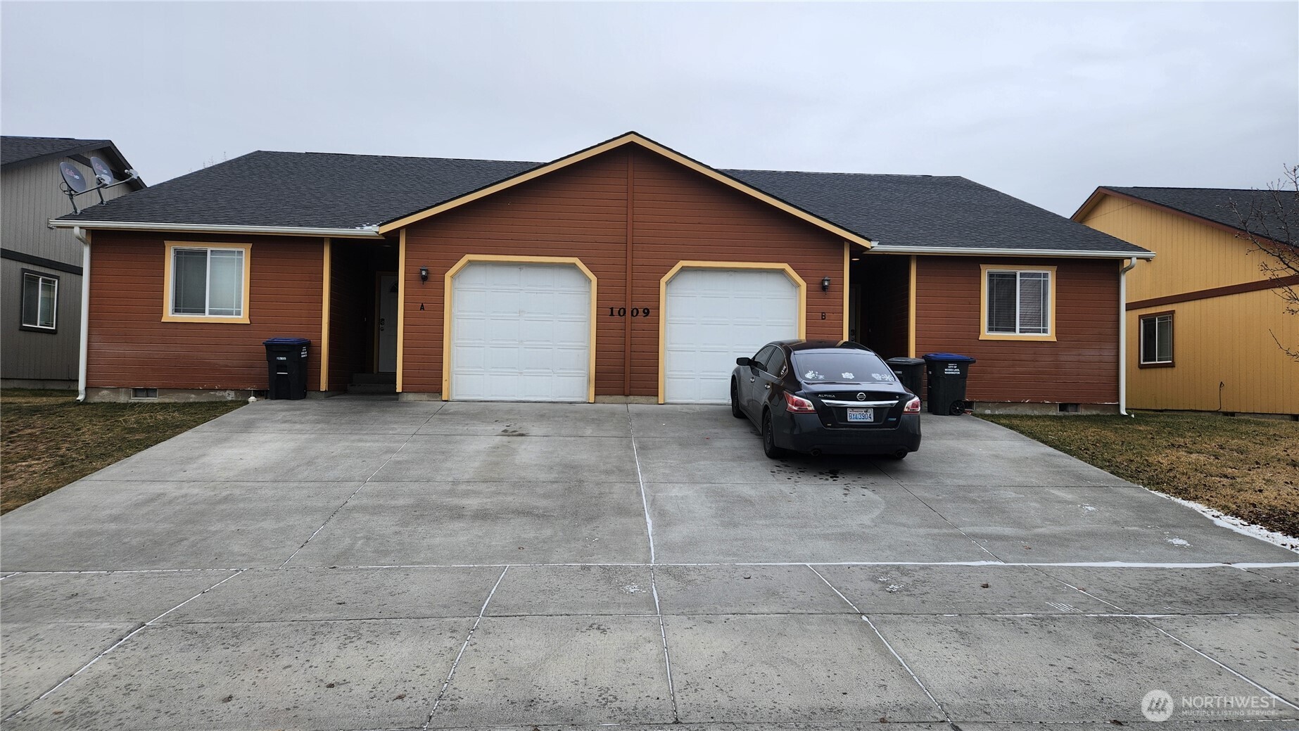 1009 N Pierce Drive Property Photo 1