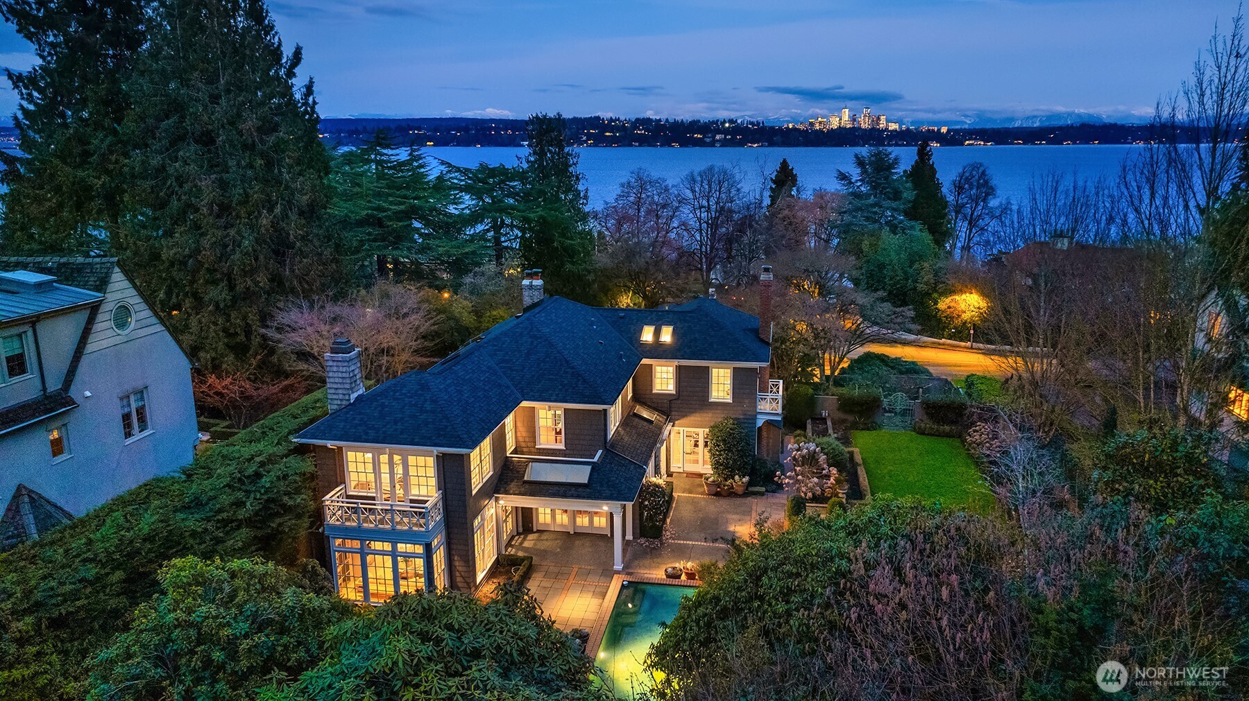 203 Lake Washington Boulevard Property Photo