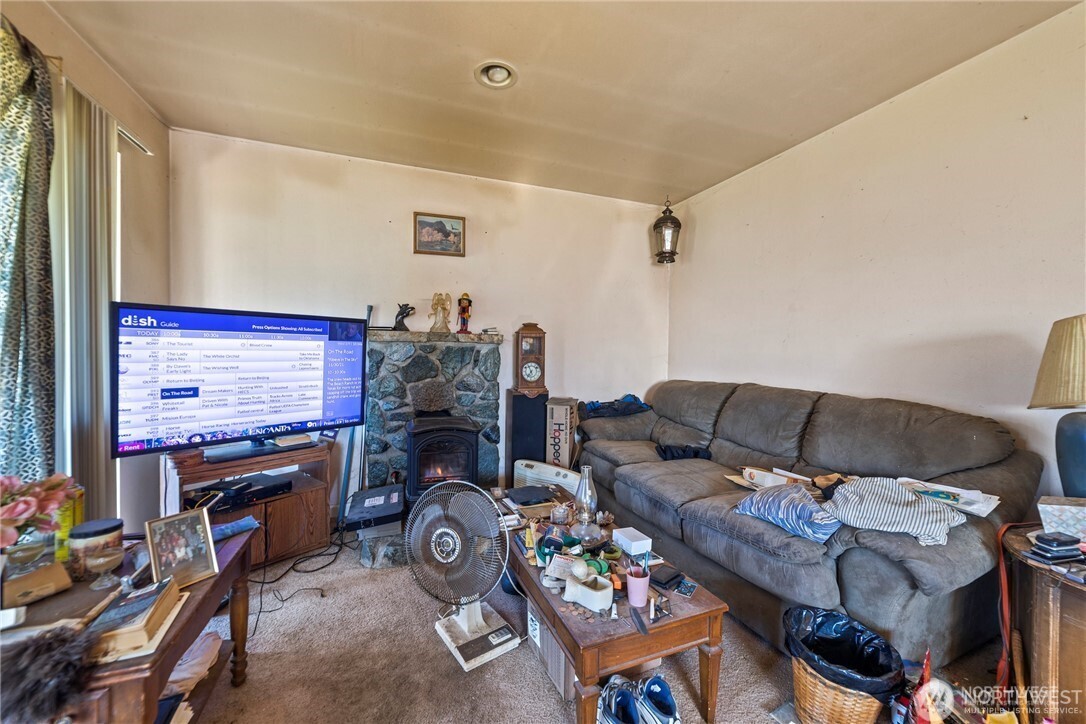 18068 State Route 9 Property Photo 17