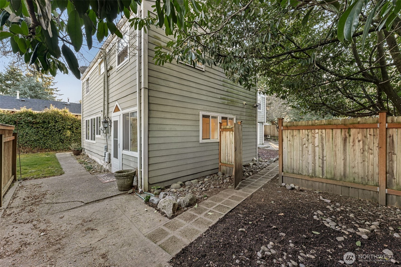 9821 Dekoven Drive A & B Property Photo 2