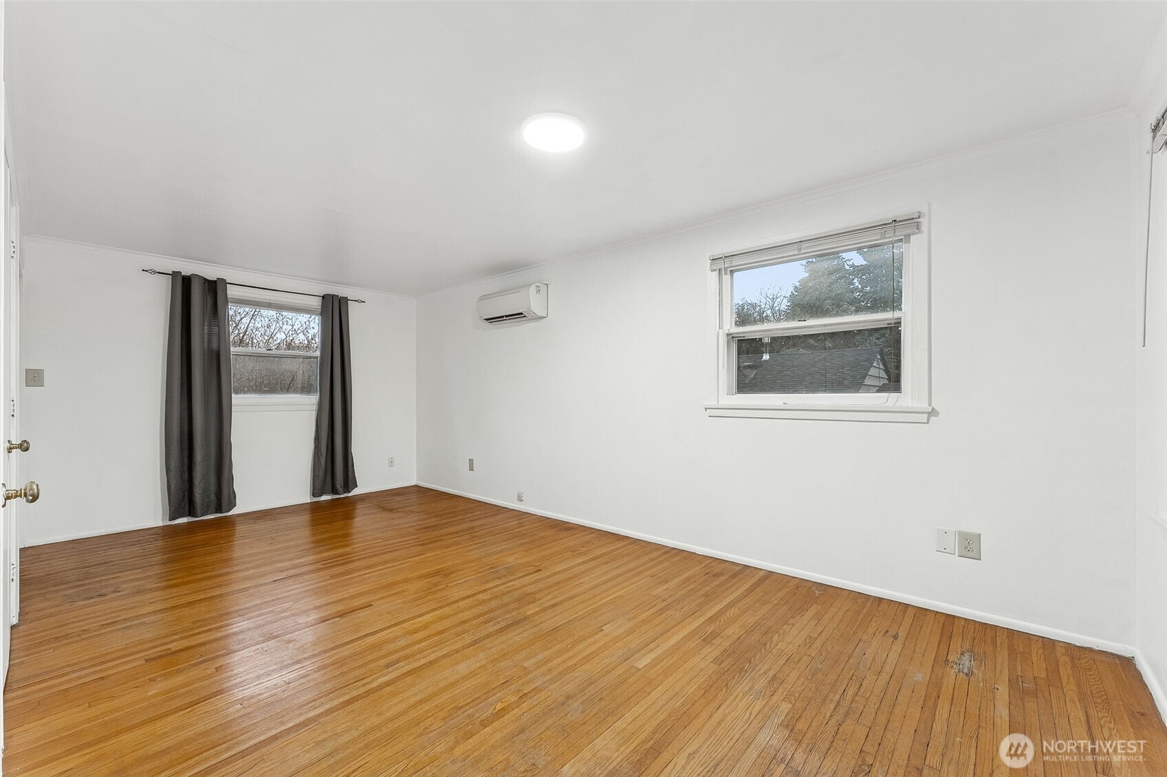 9821 Dekoven Drive A & B Property Photo 19