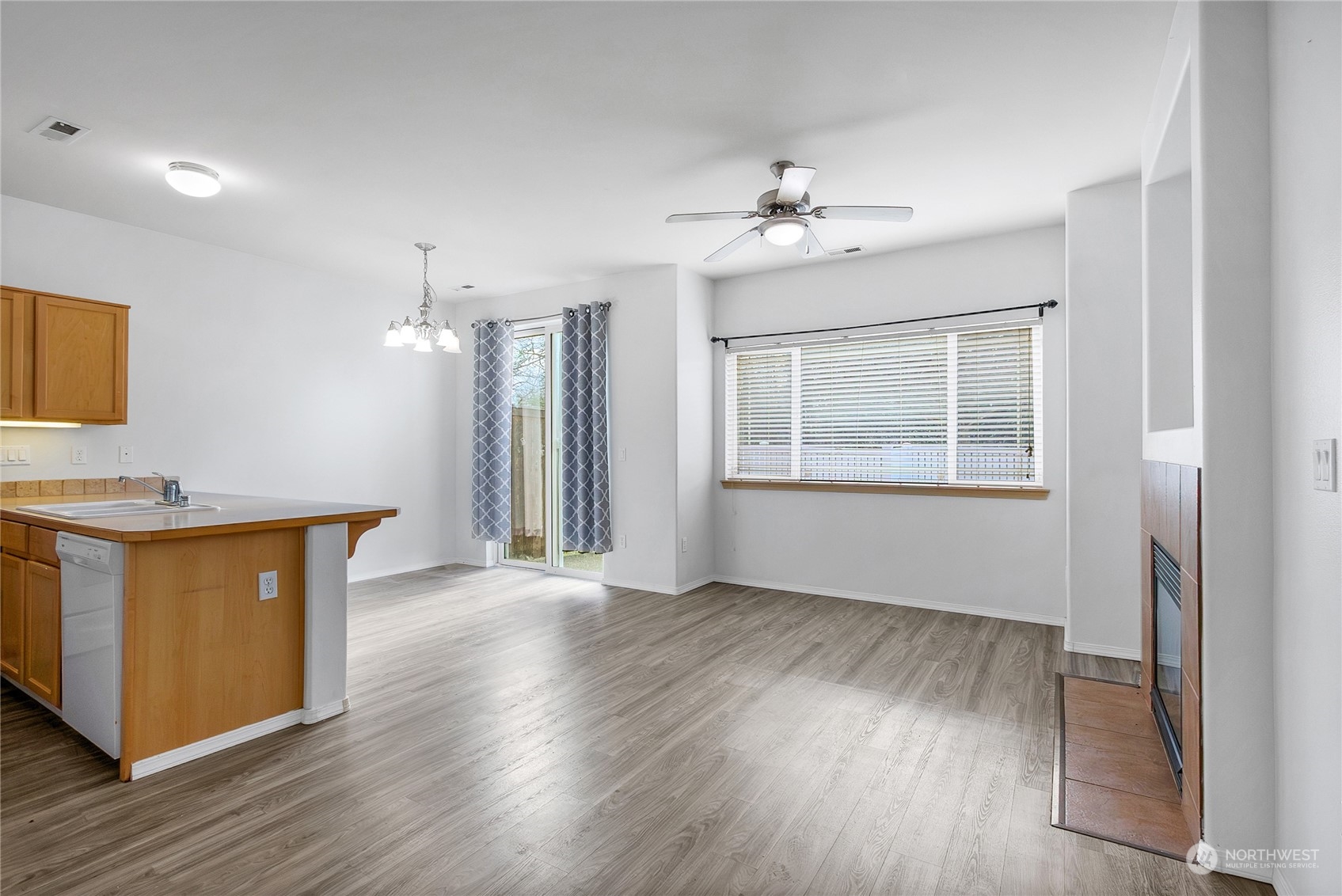 6528 127th Street Ct Property Photo 5