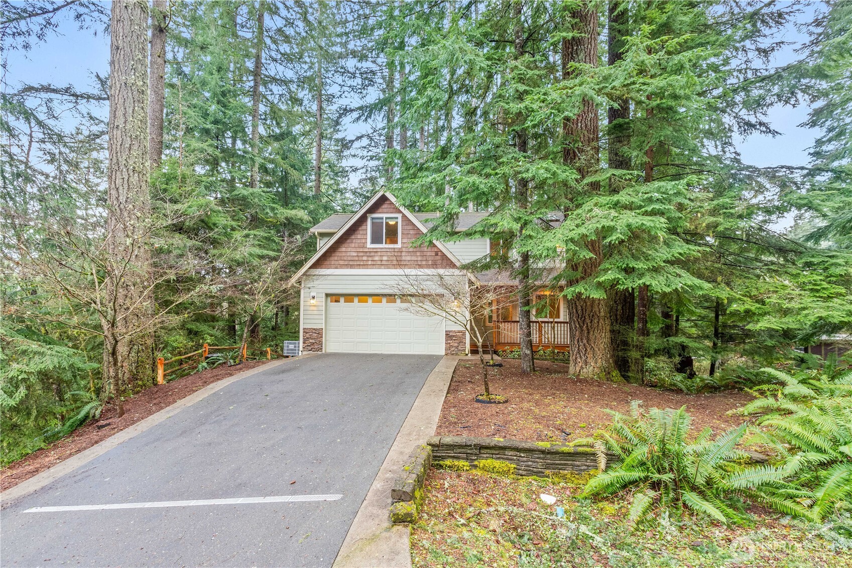 3 Arabian Way Property Photo