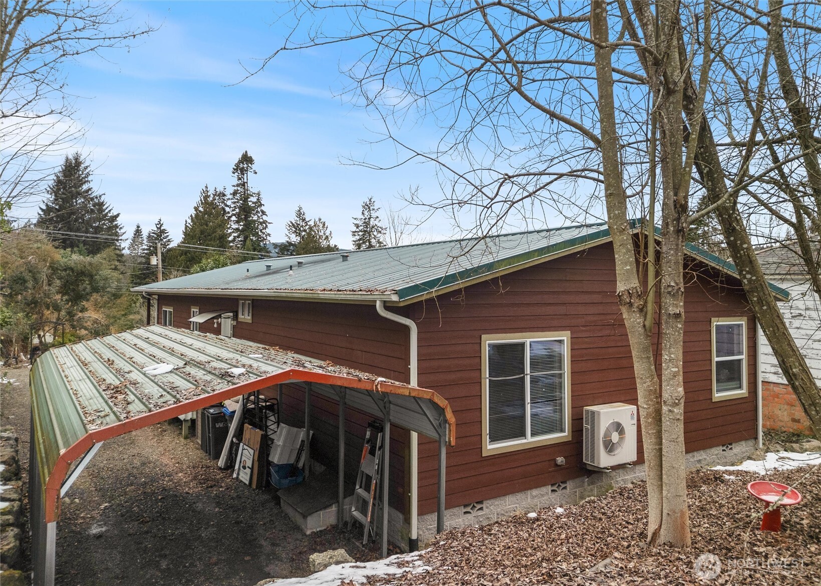 2561 Anderson Hill Road Property Photo 21