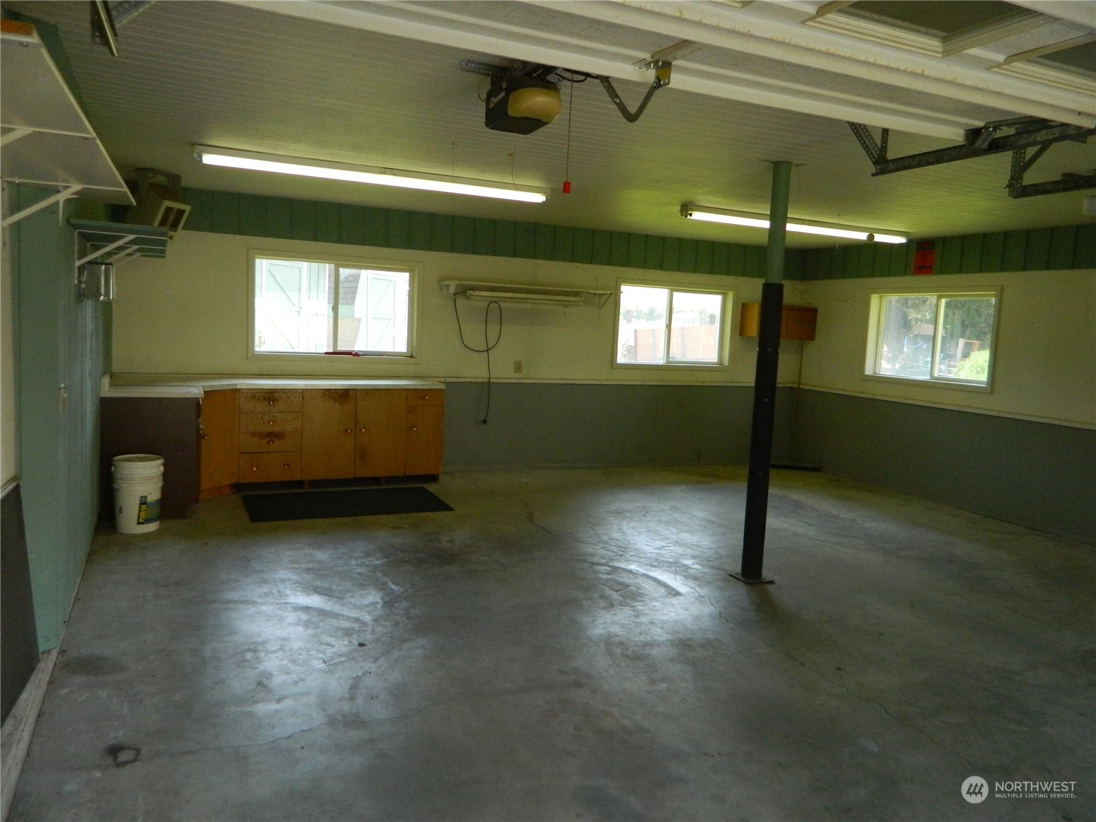 31660 Highway 97 Property Photo 8