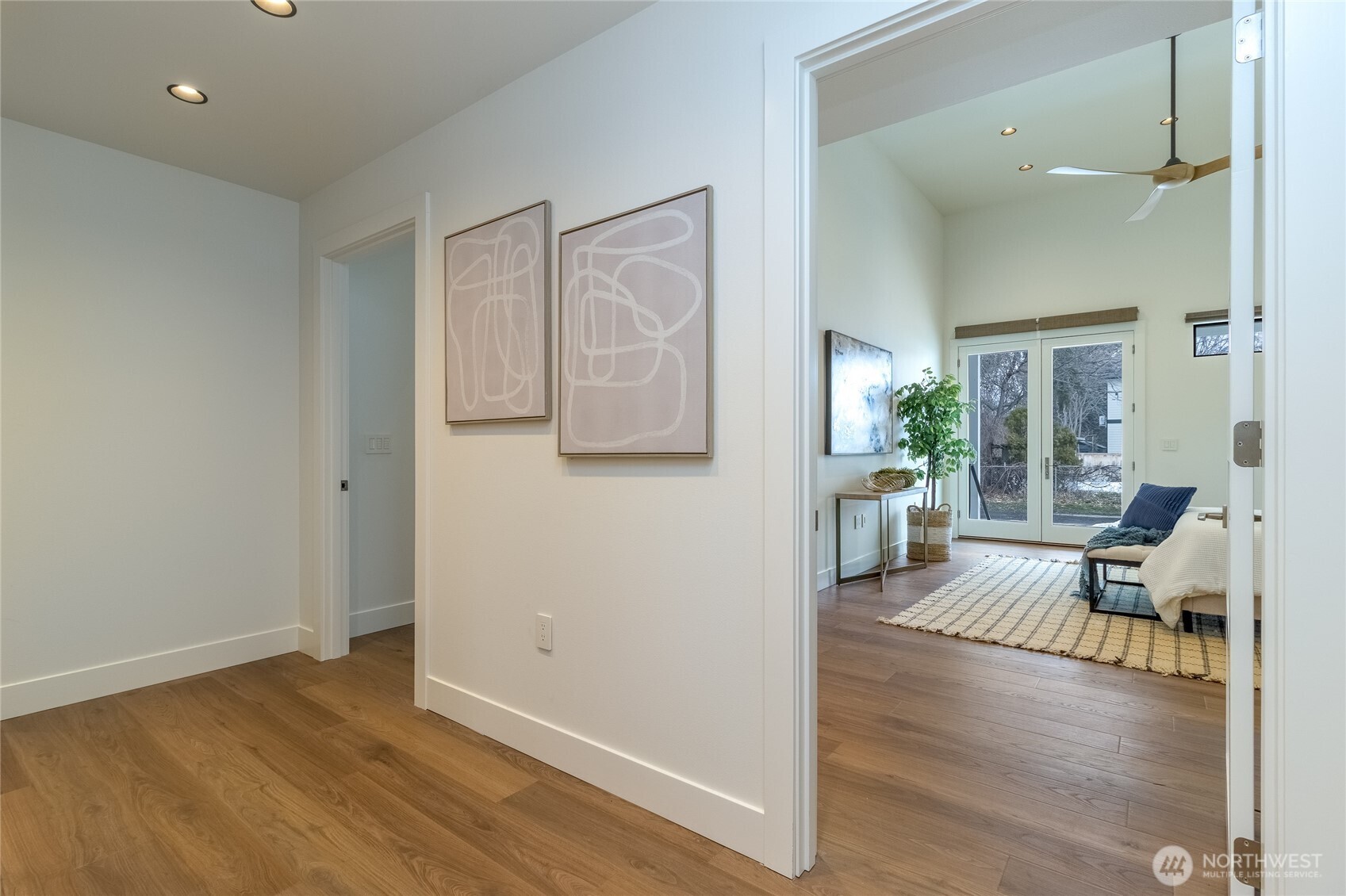 935 Boyer Avenue Property Photo 19