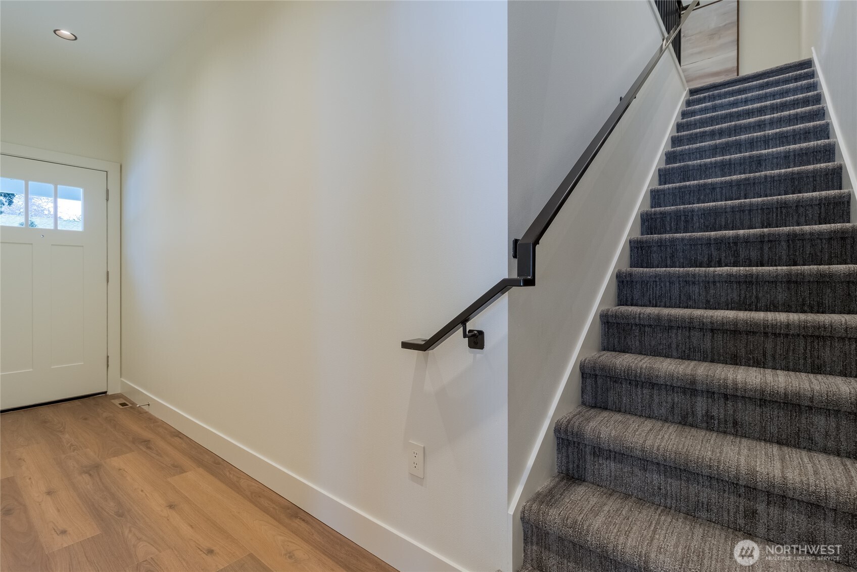 935 Boyer Avenue Property Photo 31