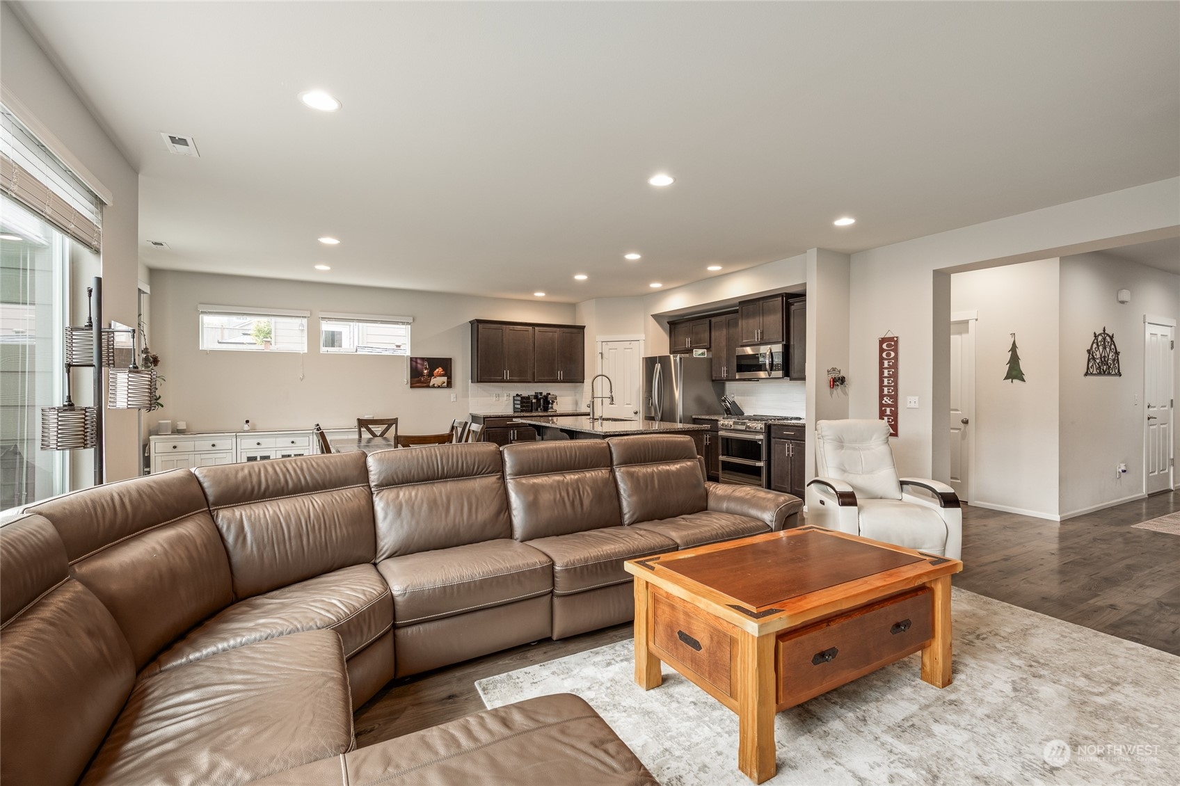 8122 81st Place Property Photo 10