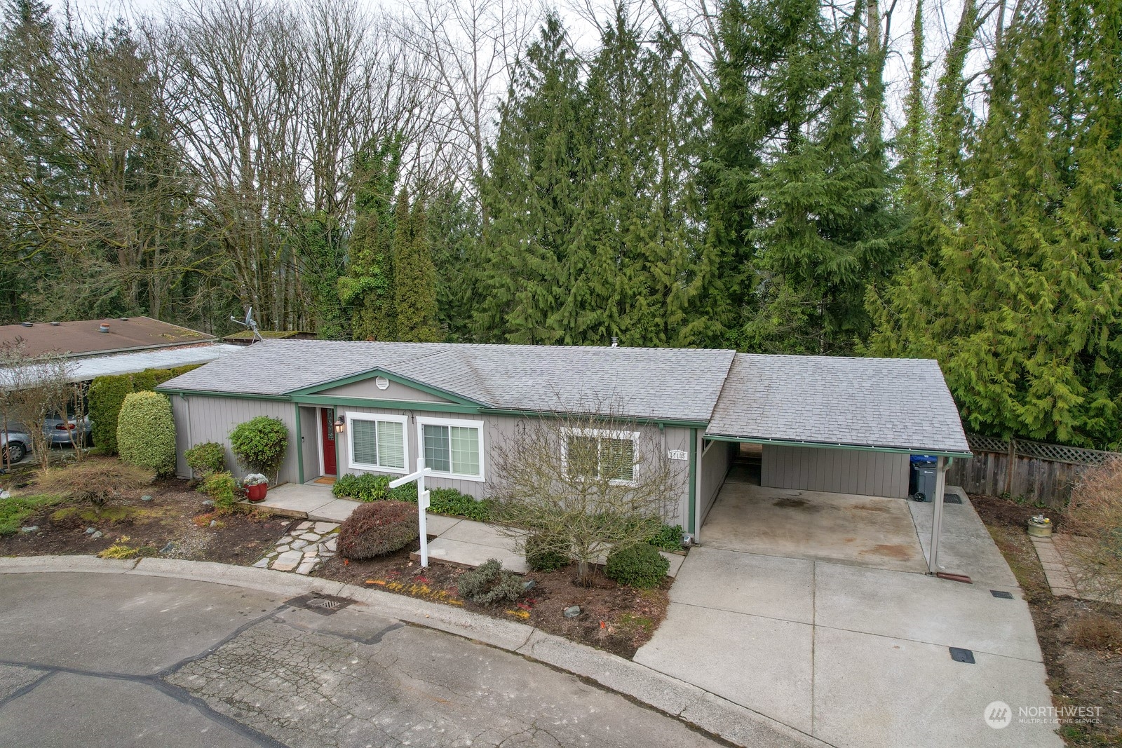 17135 117th Court Property Photo 2