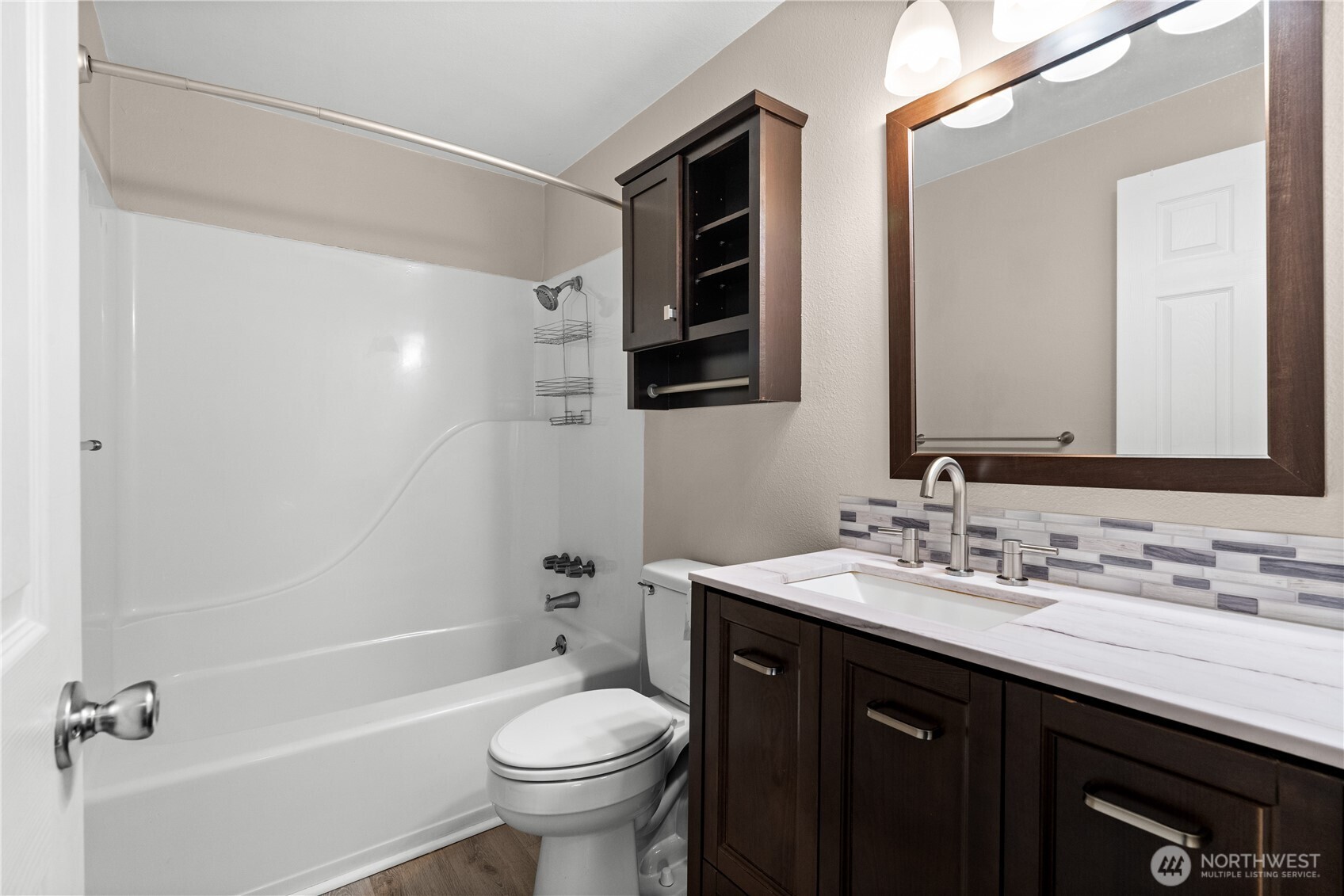 2828 2830 Clare Avenue Property Photo 13