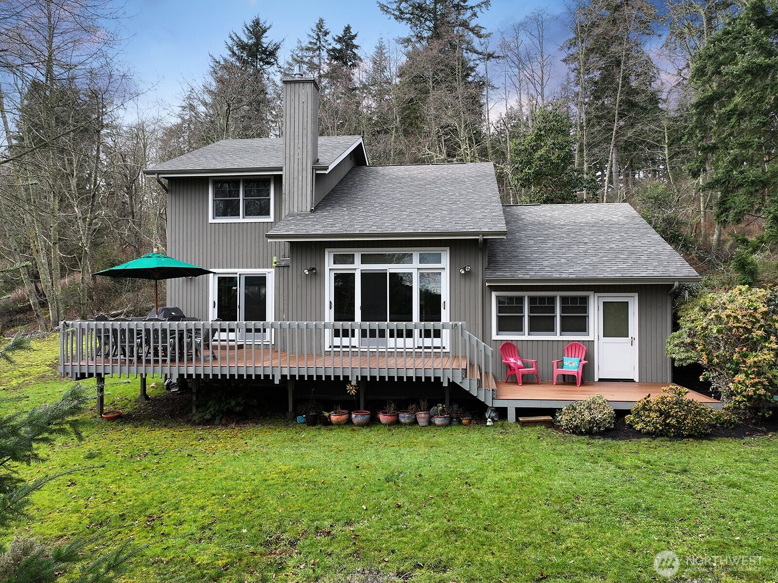 220 E Welcher Road Property Photo 1