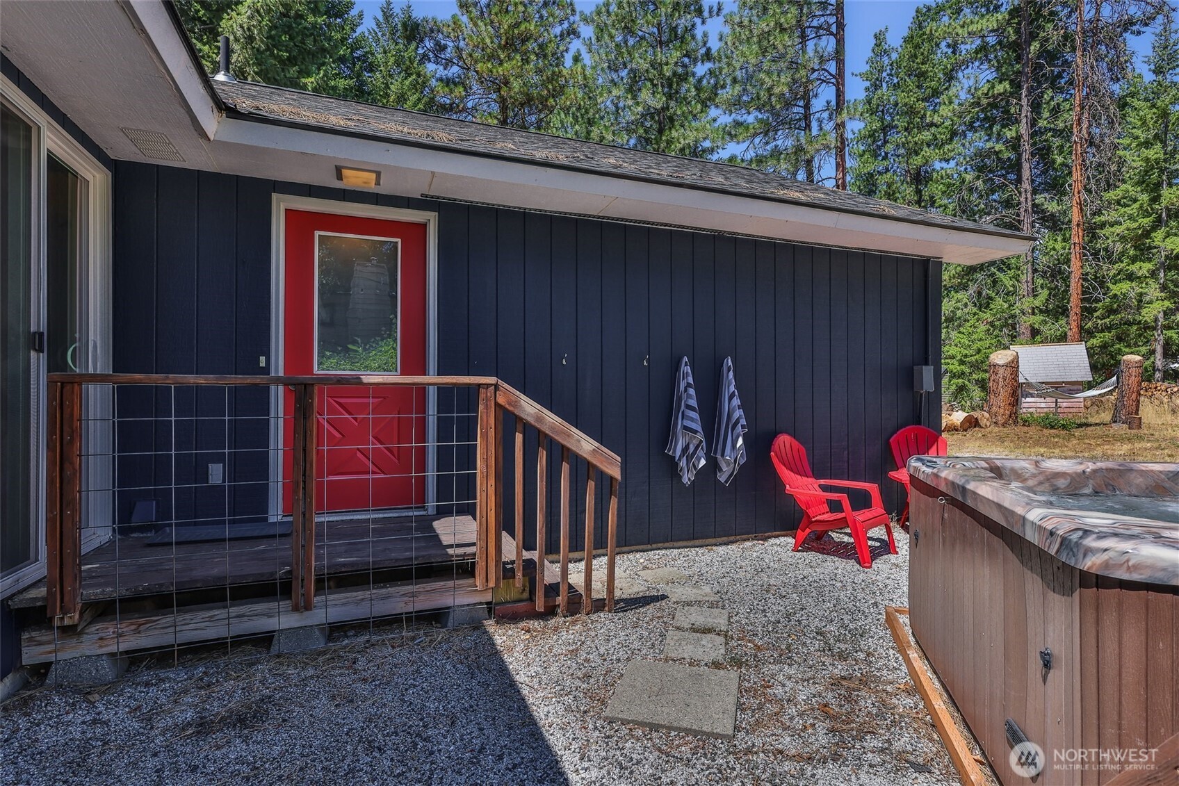 25312 Saddle Street Property Photo 25