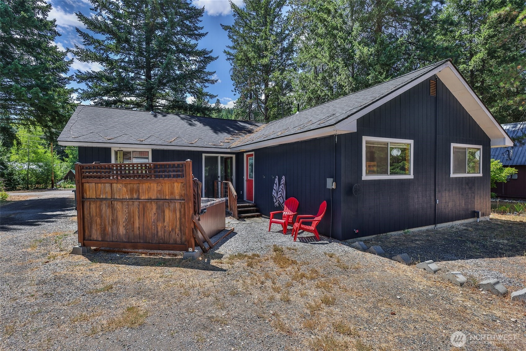 25312 Saddle Street Property Photo 27