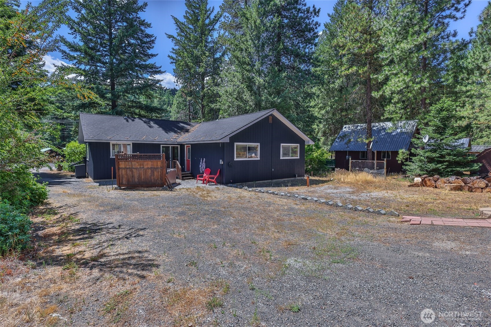 25312 Saddle Street Property Photo 28