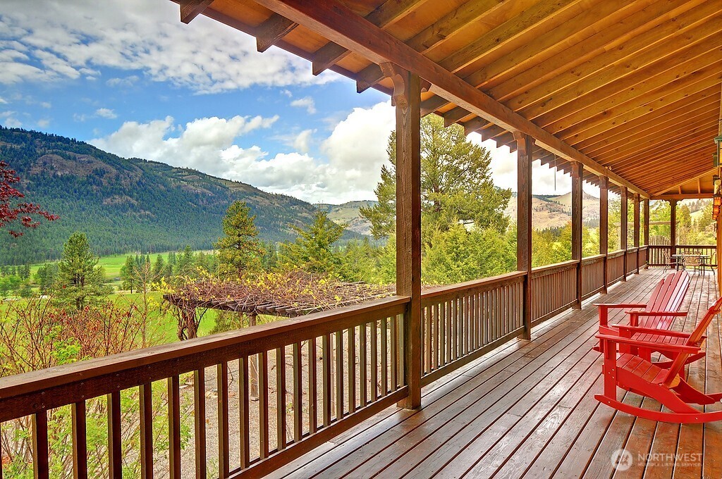 24 Catherine Creek Road Property Photo 6