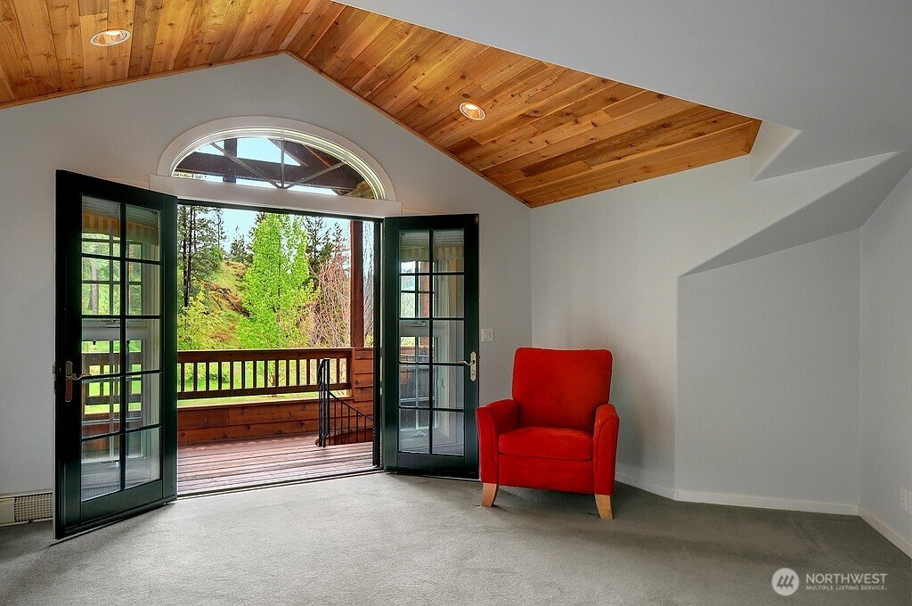 24 Catherine Creek Road Property Photo 22