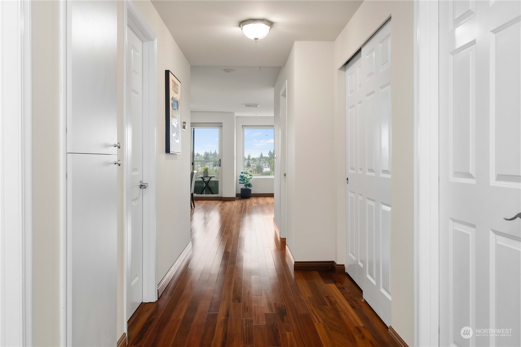 3201 Pacific Avenue 705 Property Photo 2