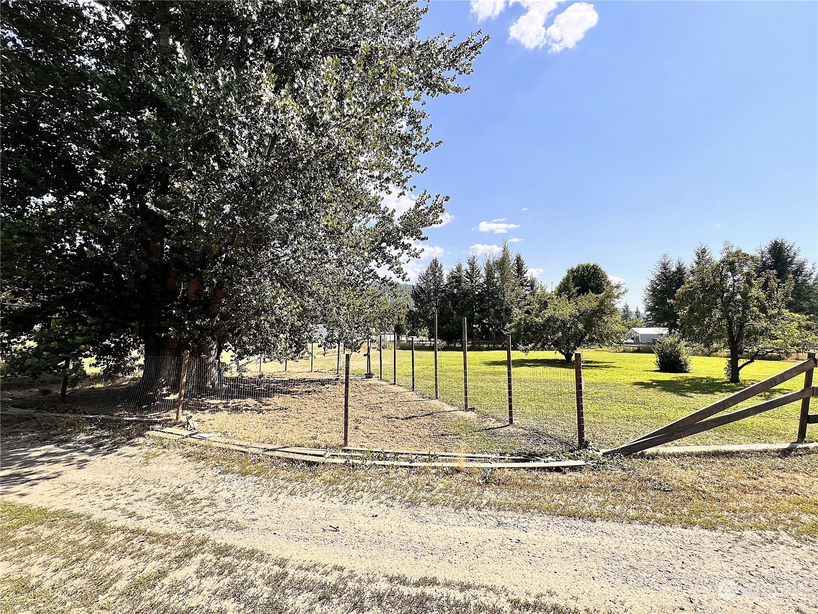 17 Casey's Ranch Road Property Photo 16
