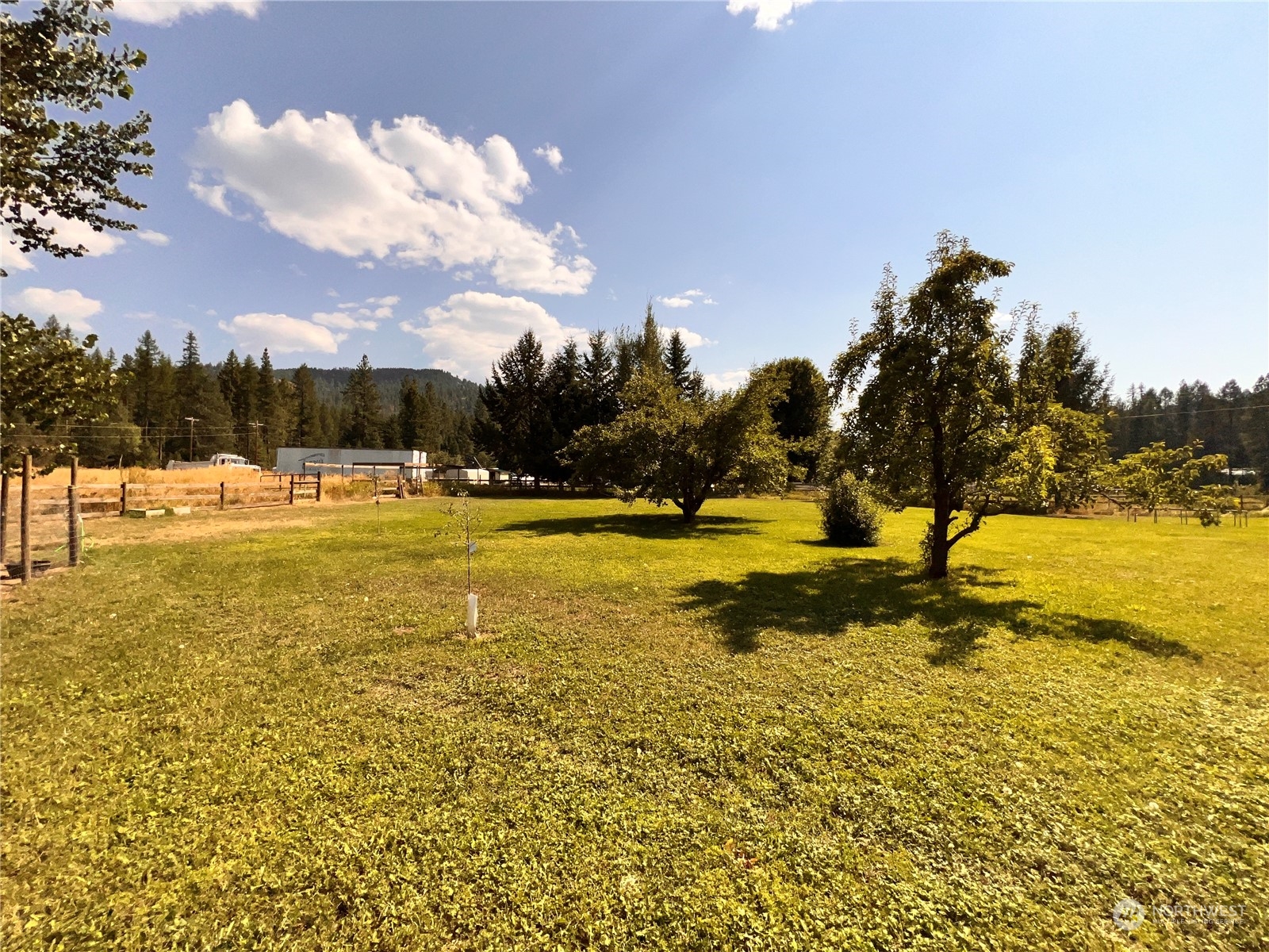 17 Casey's Ranch Road Property Photo 18