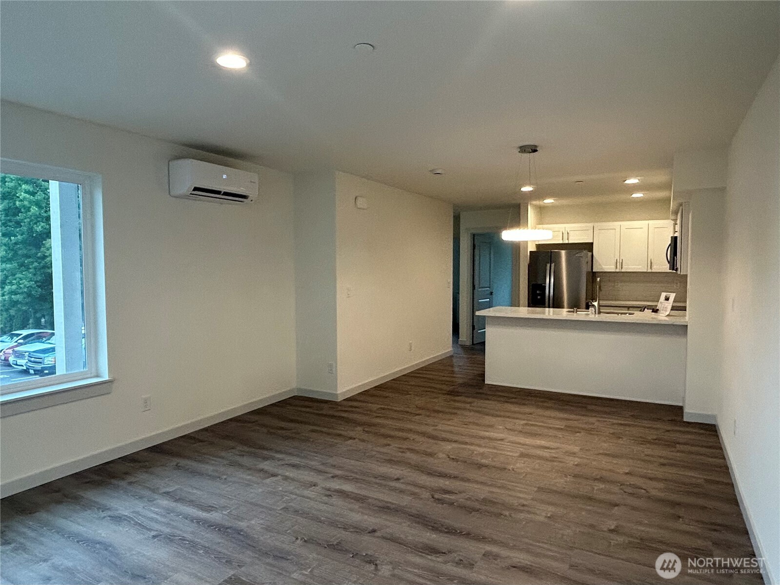 13243 Ambaum Boulevard C Property Photo 13