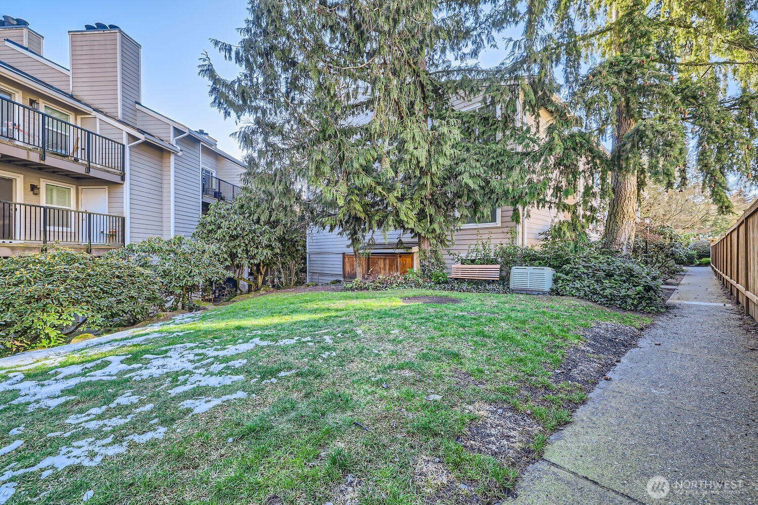 19857 25th Avenue 105 Property Photo 14
