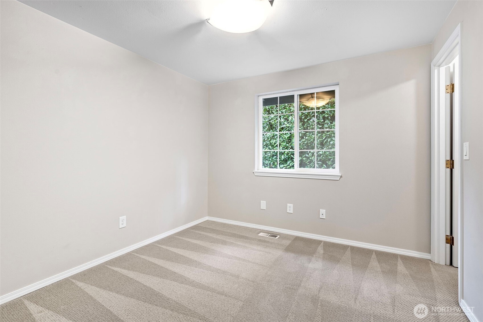 7305 32nd Street Ct Property Photo 17