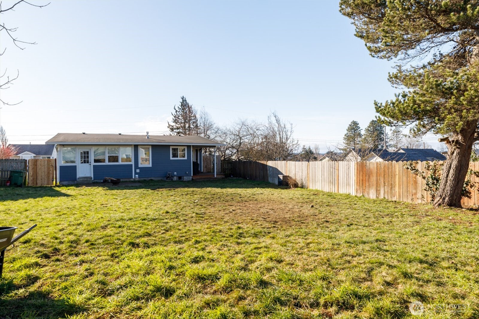 1680 Se 2nd Court Property Photo 21