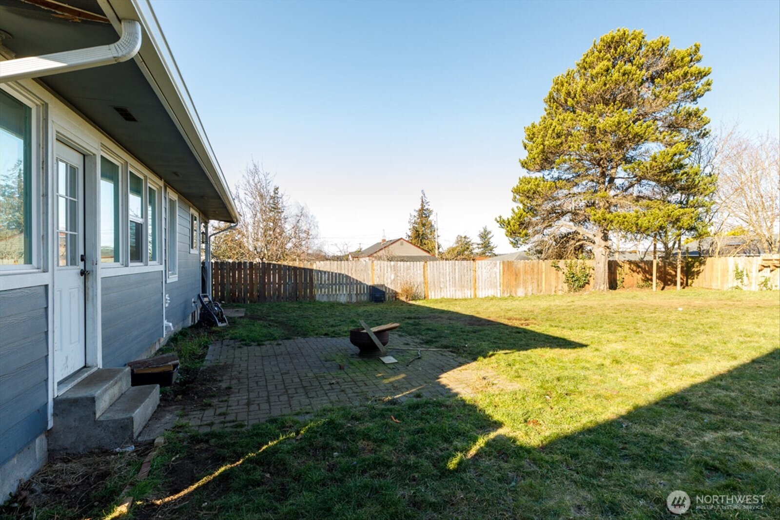 1680 Se 2nd Court Property Photo 25