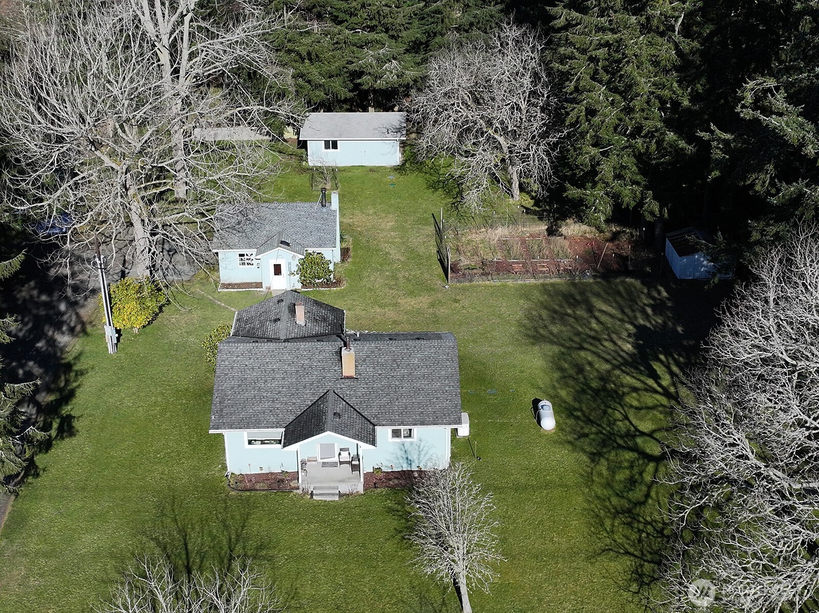 397 Lagoon Point Road Property Photo