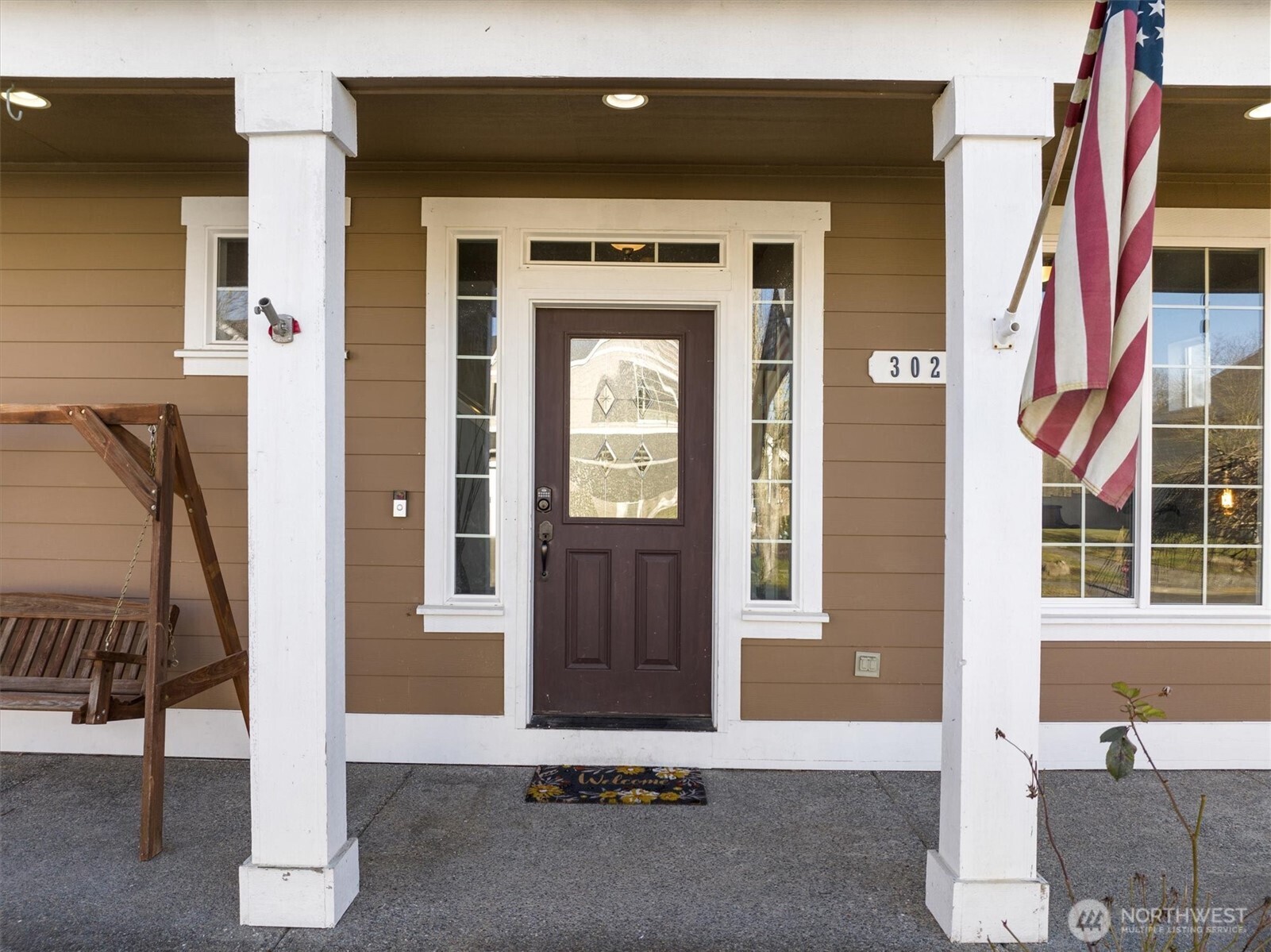 302 Phoenix Avenue Property Photo 2