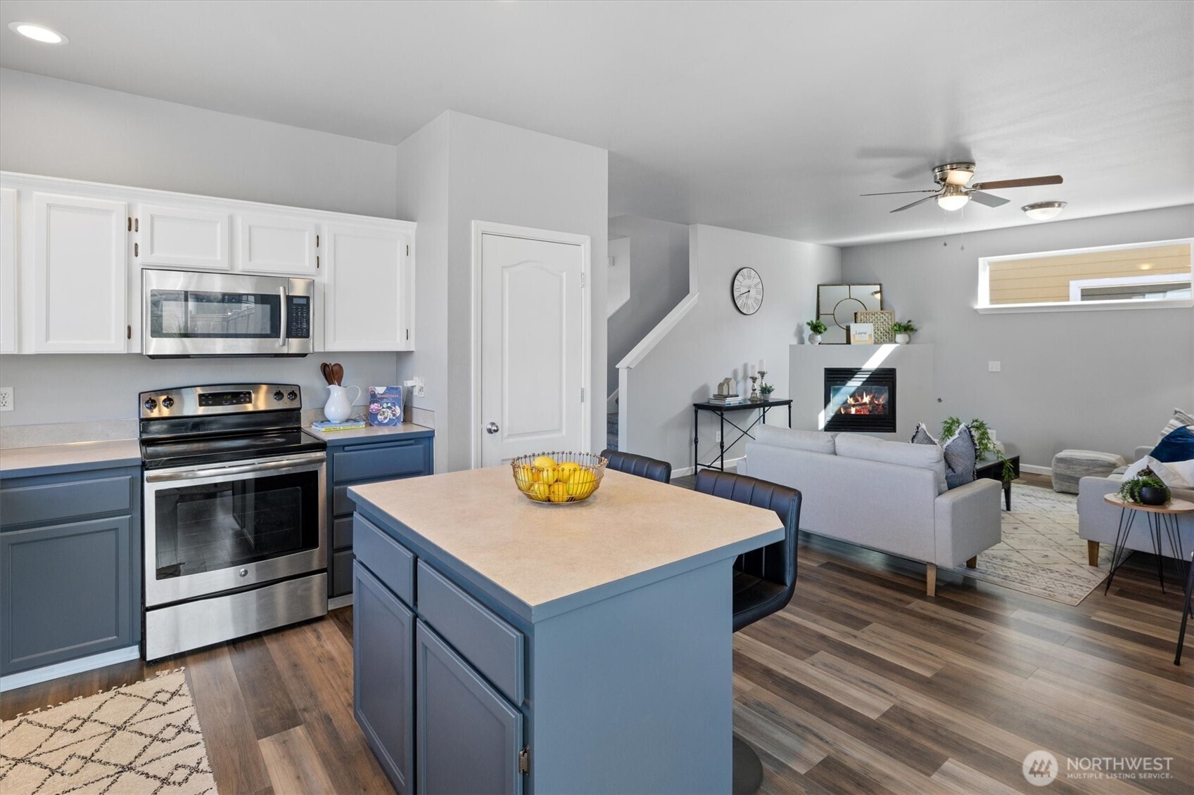302 Phoenix Avenue Property Photo 15